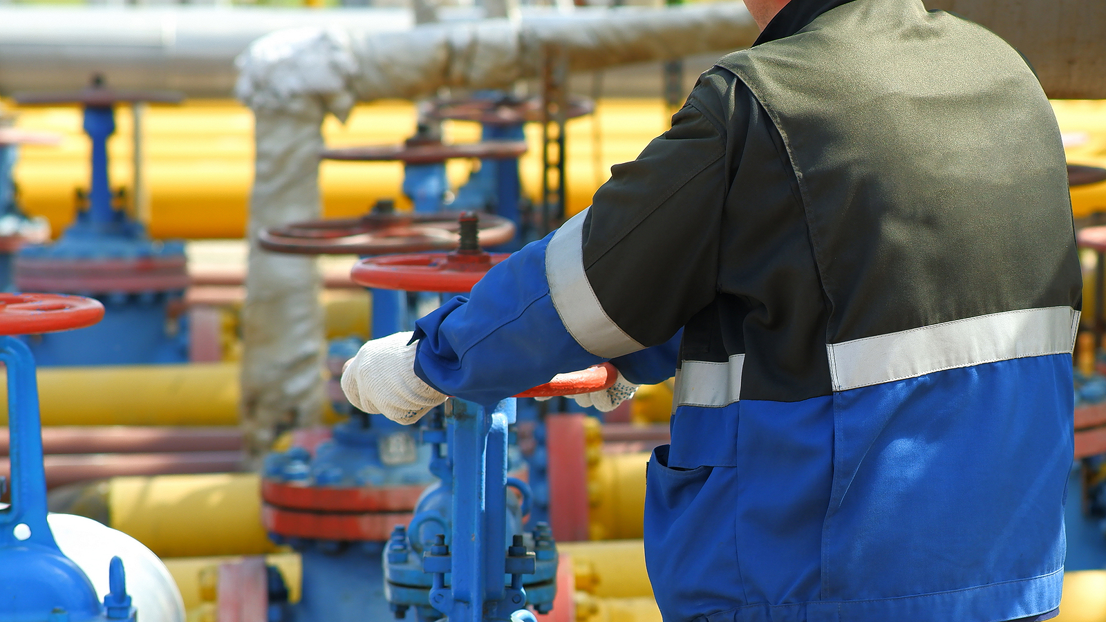 Careers at ONIS PETROLEUM